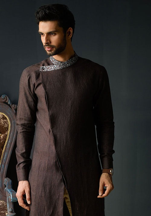 VALENCIA- A BROWN LONG LINEN KURTA WITH CHINESE COLLAR AND BEIGE PANTS.